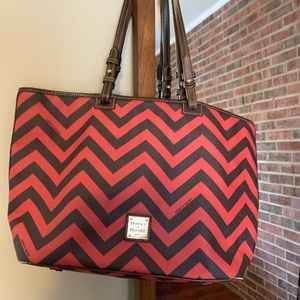 Dooney and Bourke tote